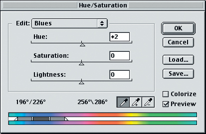 Слой Hue/Saturation немного смещает синий тон неба в сторону пурпурного