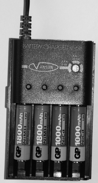 Зарядное устройство Vanson Battery Charger V-618
